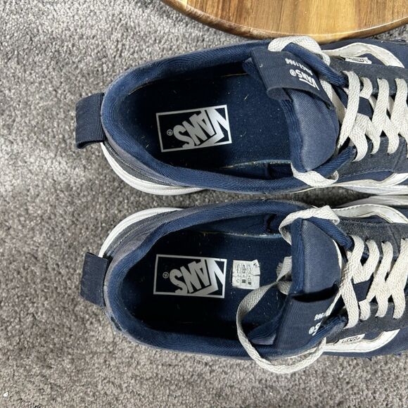 Vans Range EXP Mens Size 8 Navy Blue Athletic Outdoor Trail Running Shoes Used